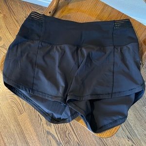 Lululemon Shorts Size 8
